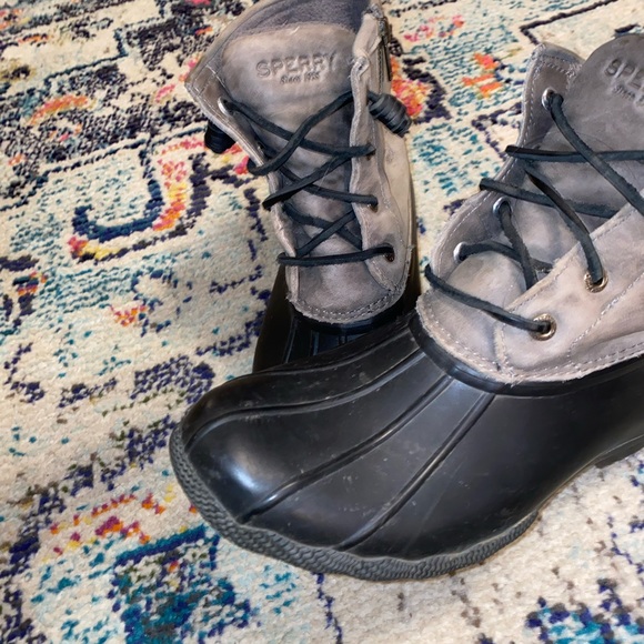 Sperry boots - Picture 2 of 4